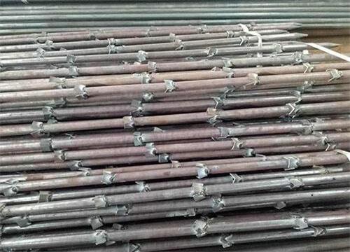 天柱隧道钢花管